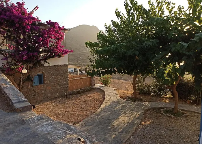 Kykladonisia Aparthotel 4*